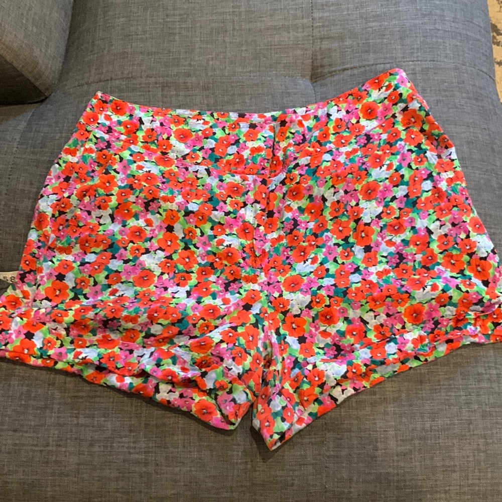 Colourful shorts DKNY sz 12